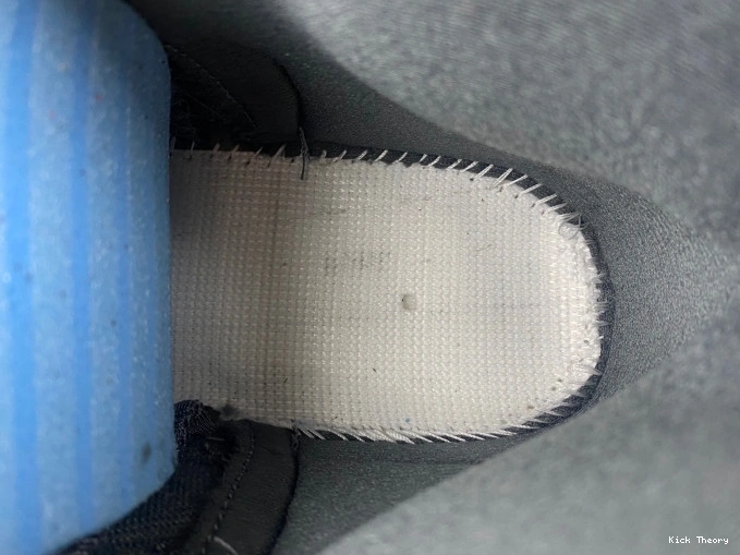 Kick Theory mens GREY